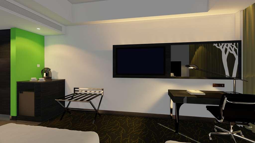 Hilton Garden 4*